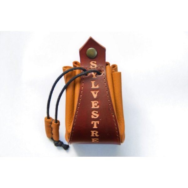 Bourse cuir personnalis&eacute;e au pr&eacute;nom