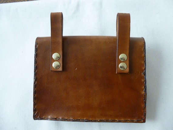 handmade leather belt pouch