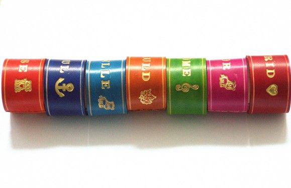 Personalized napkin ring with gold engraving