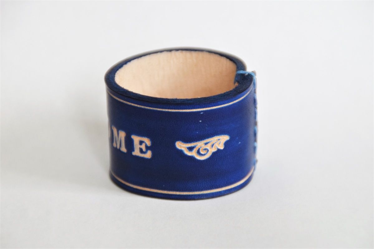 Customizable napkin ring with first name